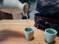 光瓶酒“向上”的五大底層邏輯及四大營銷