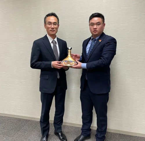 �Ծƞ�ý ��ˮ�ſ������M�ձ��v�A��ʹ�^